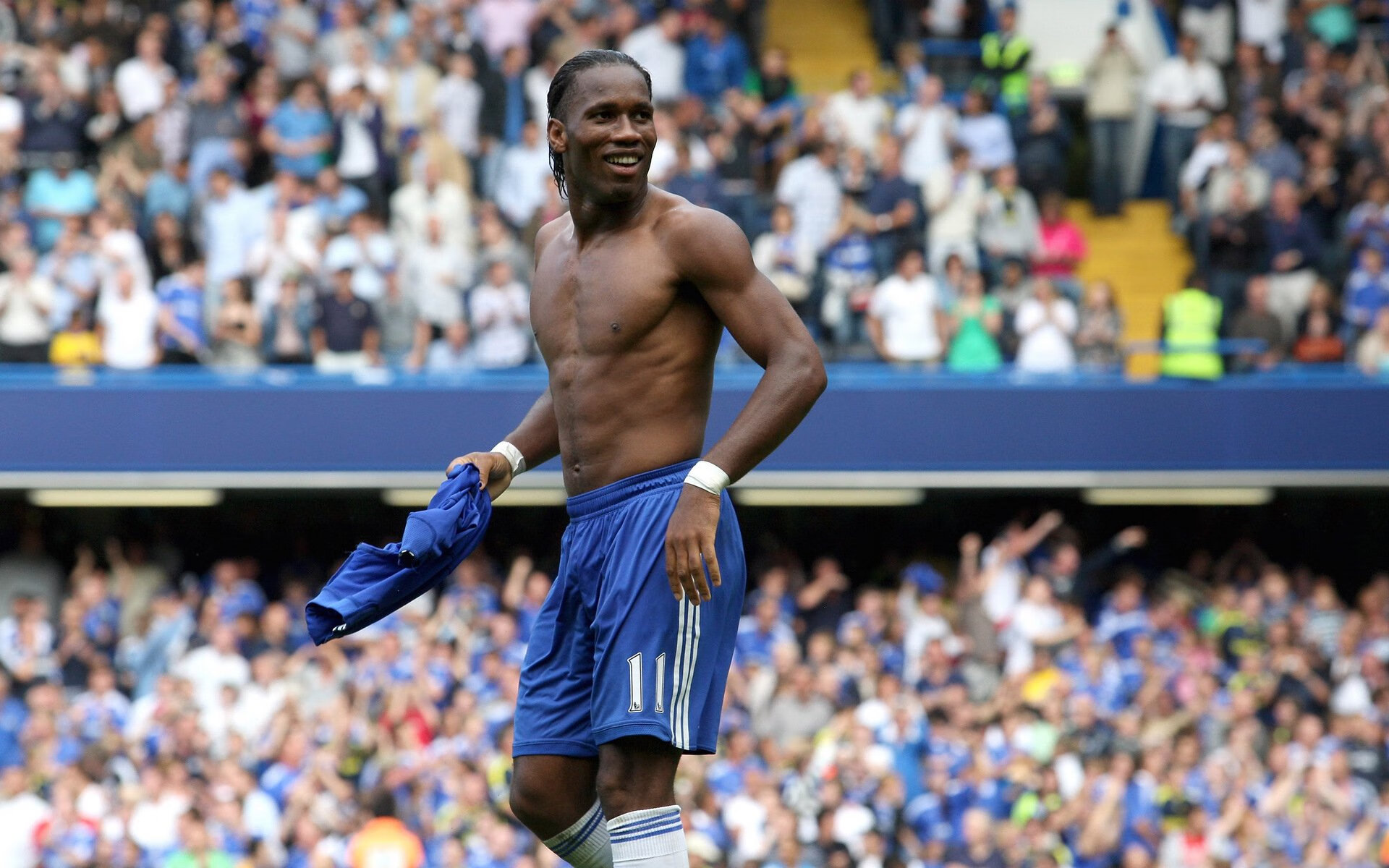 开云官网APP下载-《Apex Legends》赛事全球巡回，现场气氛火爆，apexalgs比赛